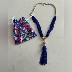 Stylish Lilly Pulitzer necklace! Gorgeous royal blue with gold hardware!